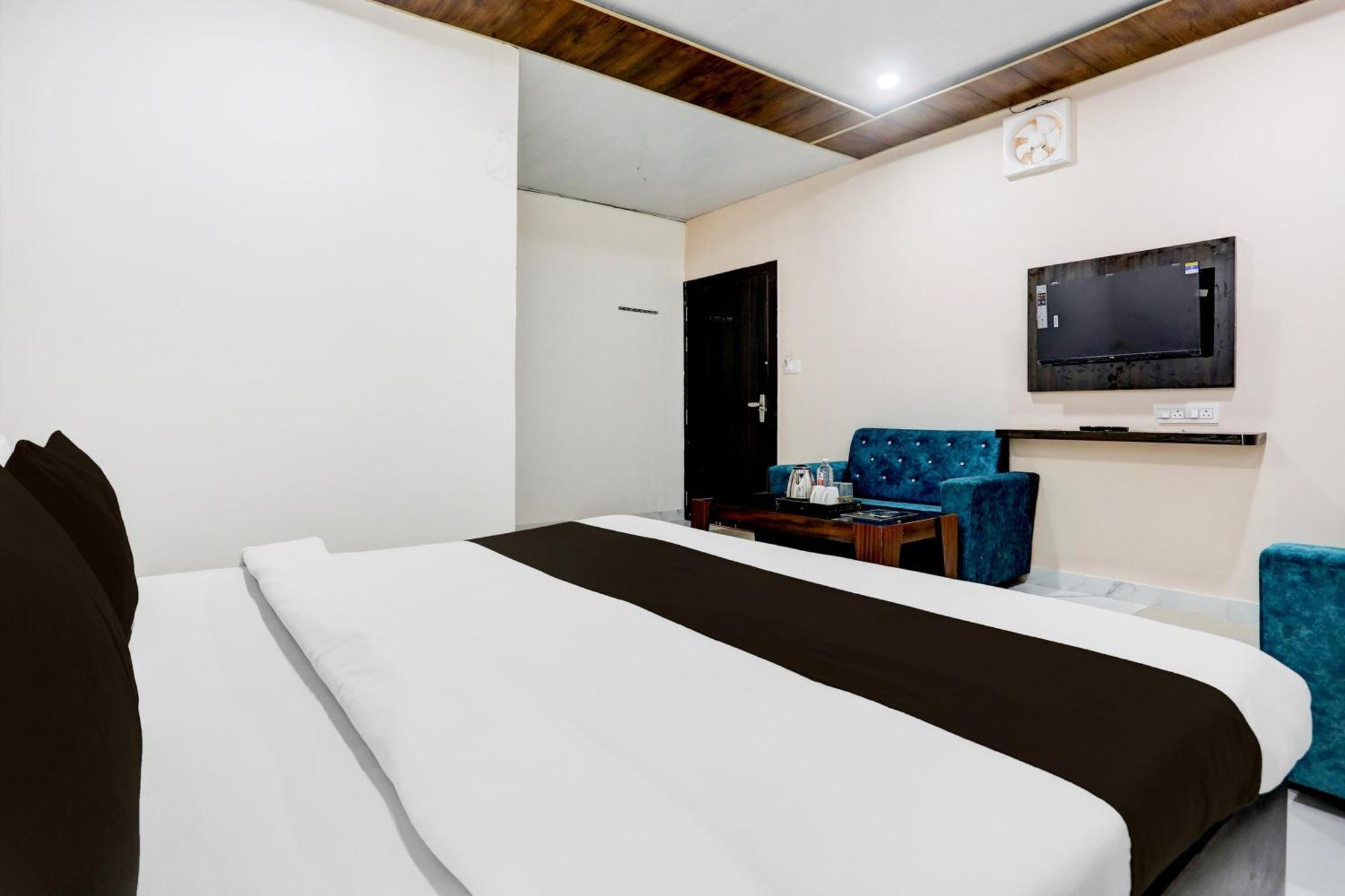 Super Townhouse Gida Near Rto Office Hotel Gorakhpur Exterior photo