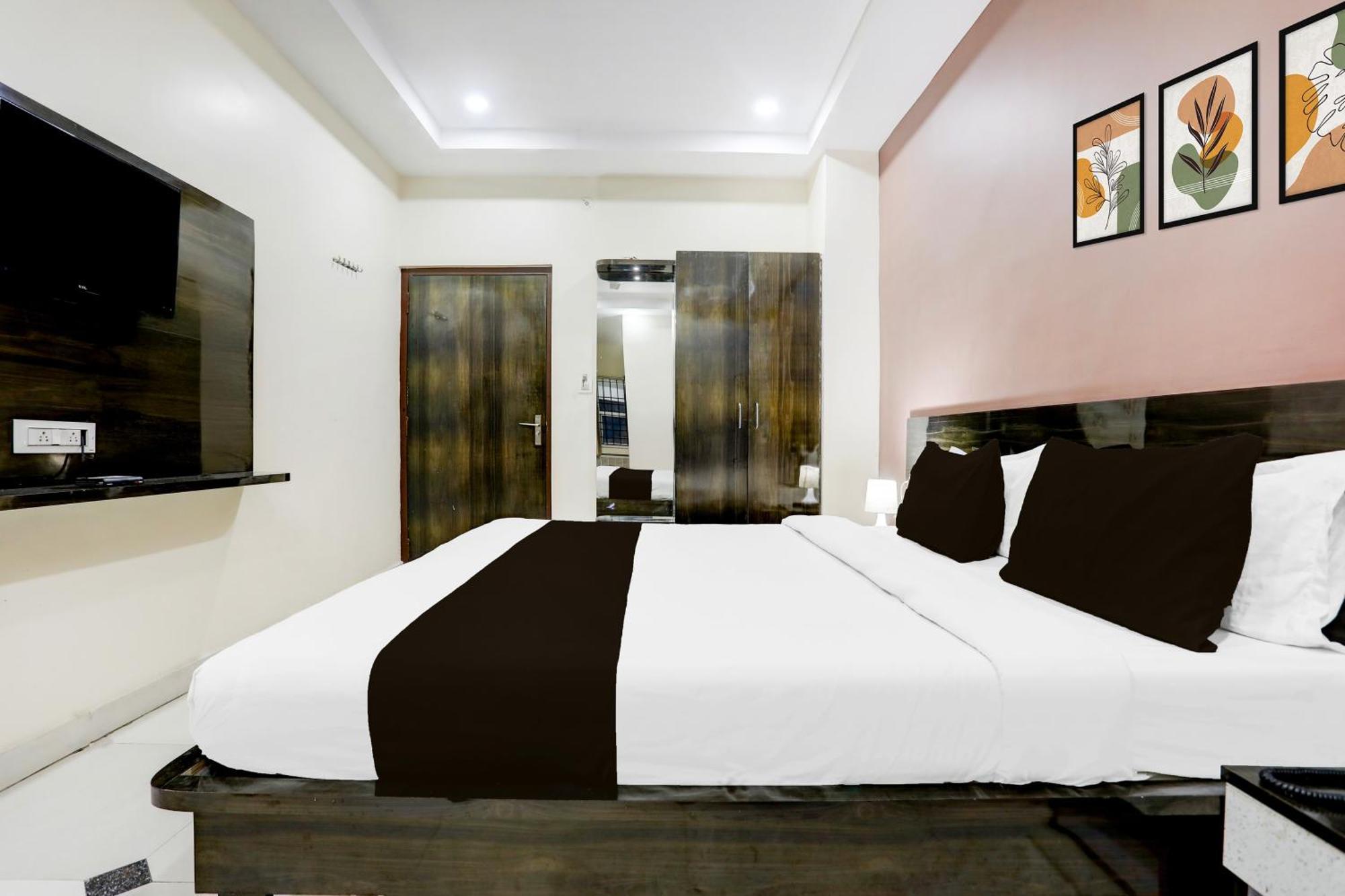 Super Townhouse Gida Near Rto Office Hotel Gorakhpur Exterior photo